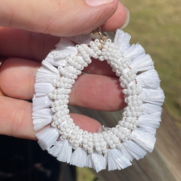 Nib Pink Linen White Fringed BoHo Tear drop Earrings - Picture 4 of 6